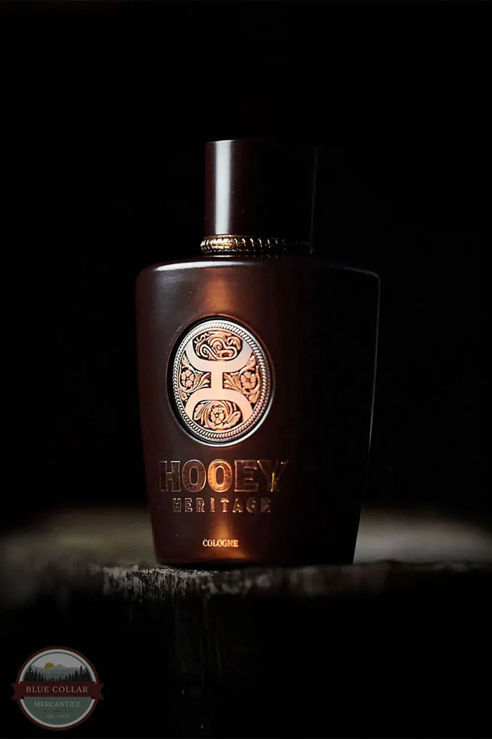 Hooey Heritage Cologne 25 with a dark background