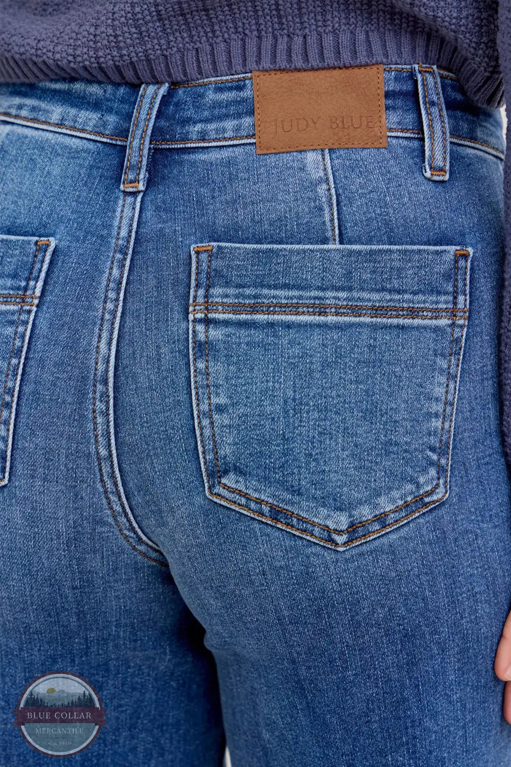 82674REG Mid Rise Trouser Retro Wide Leg Jean, rear pocket