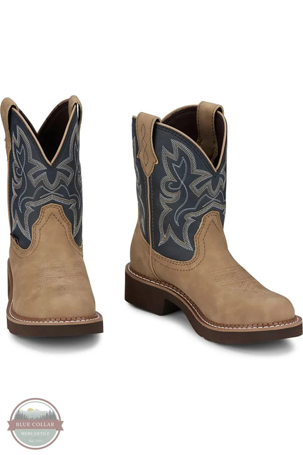 Justin GY9550 Kay 8" Gypsy Round Toe Boot in Honey Tan pair of boots front view