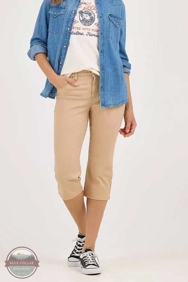 Lee 103377223 Relaxed Fit Denim Capris in Cafe front view