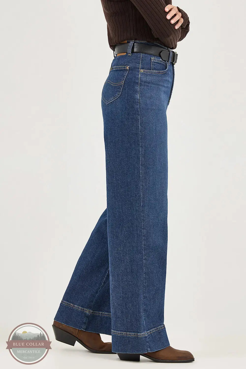 112339752 Elevated Retro Legendary Trouser Jeans