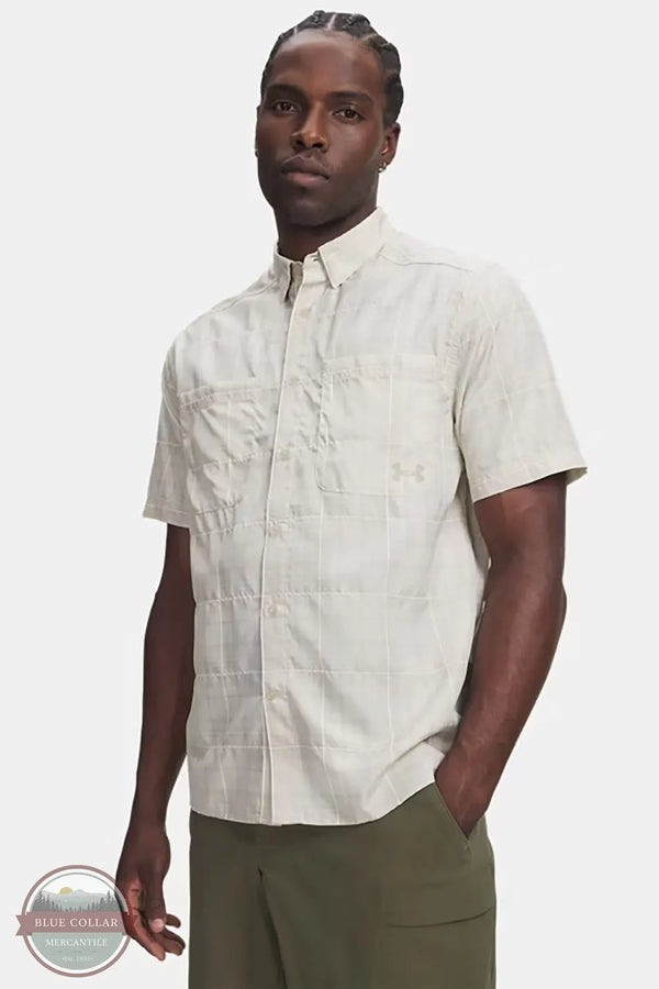 Under Armour 6009203-110 Men's UA Outdoor Essential Woven Short Sleeve Shirt front view