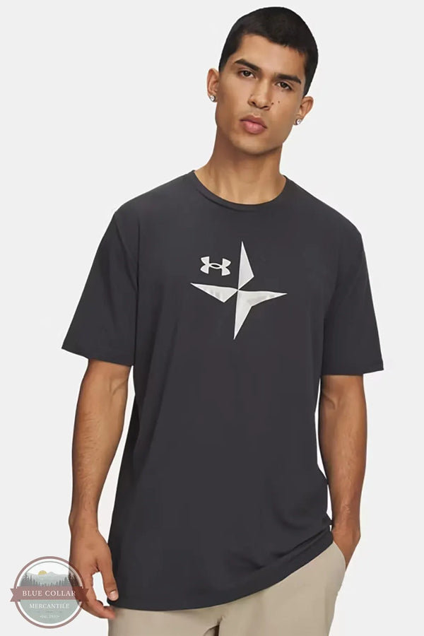 Under Armour 6012783 UA Explore Graphic Short Sleeve T-Shirt 016 Black on front of model image