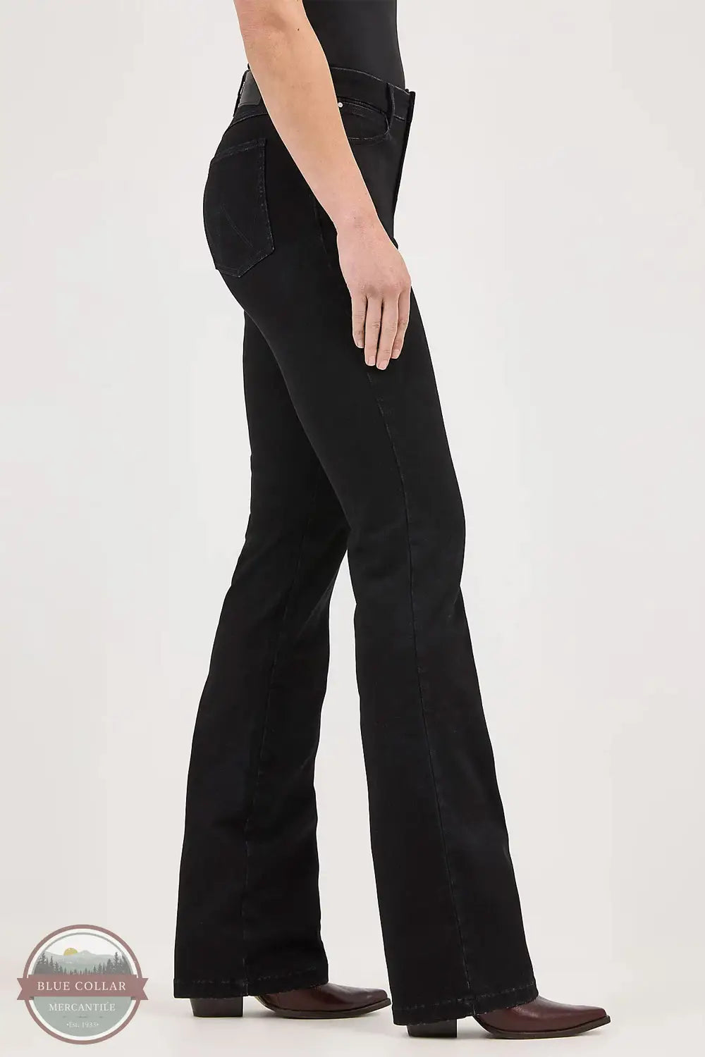 Wrangler 112371949 Bespoke Black Bootcut Jean, side
