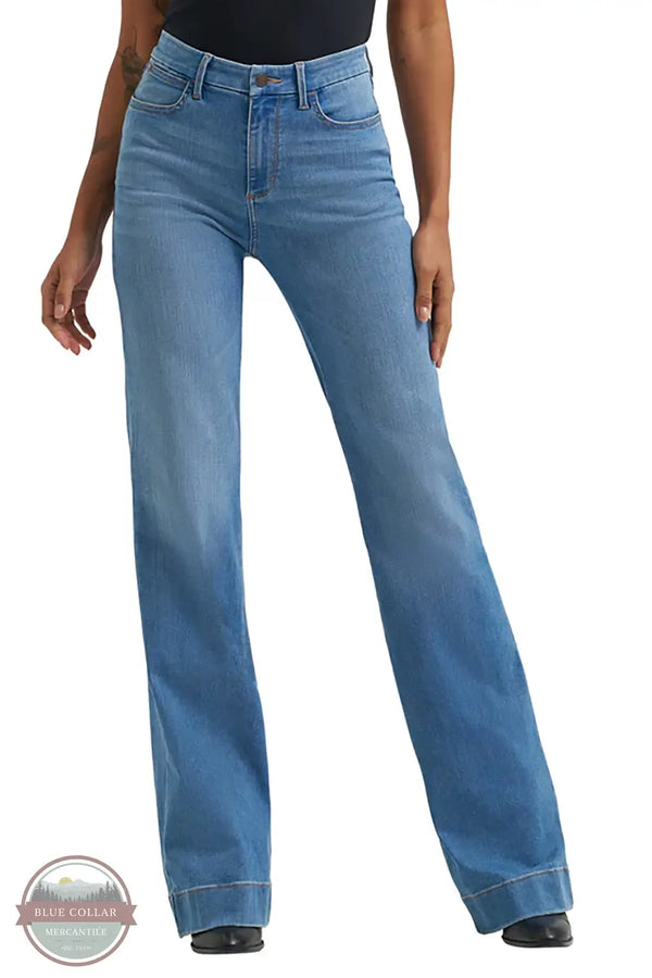 Wrangler 112374972 Bespoke High Rise Trouser Jeans in Light Wash, front