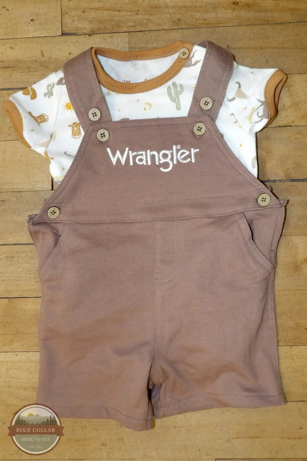 Wrangler PW2100002 Wrangler Infant Boys Cowboy Shortall Set ensemble together, not on model