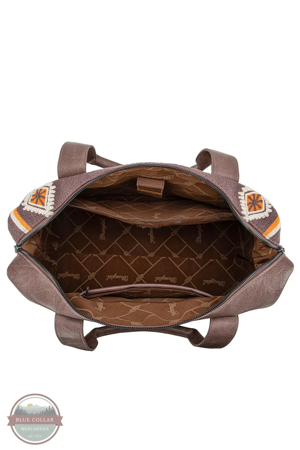 Wrangler WG174-5110 Southwestern Print Duffle Bag in coffee, inside