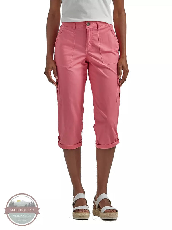https://bluecollarmercantile.com/cdn/shop/products/Lee-112328968-flex-to-go-relaxed-fit-cargo-capris-pink-front_600x.webp?v=1678478512