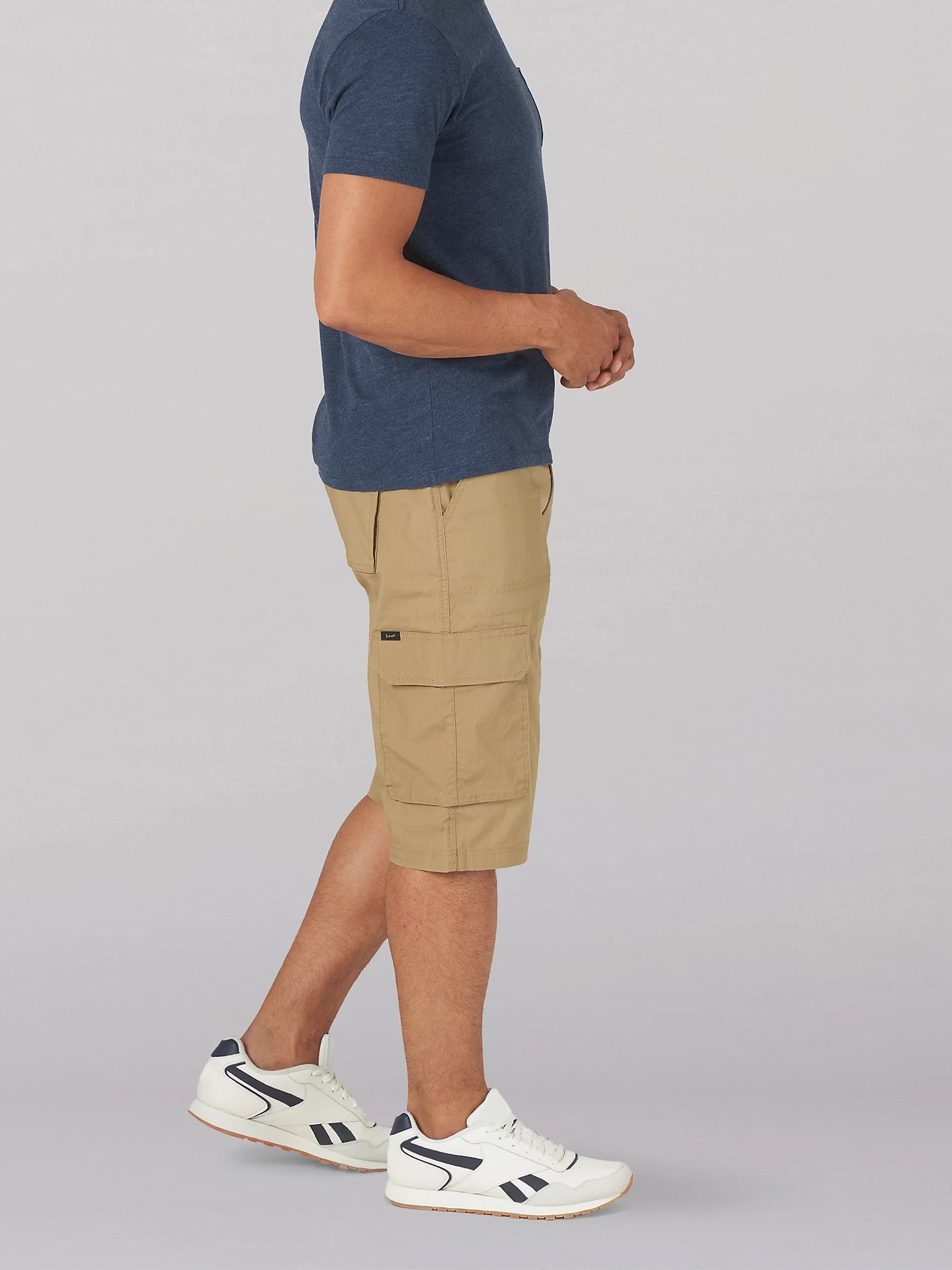 Lee 2314313 Extreme Motion Cameron Relaxed Cargo Shorts in KC Khaki Side View