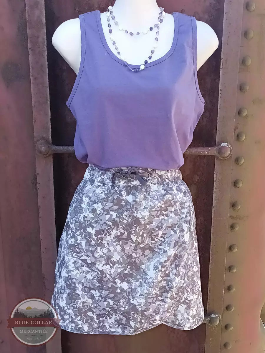 North River NRL3038-LAVENDER Print Stretch Woven Skort with Cellphone Pocket in a Lavender Print Outfit Front View