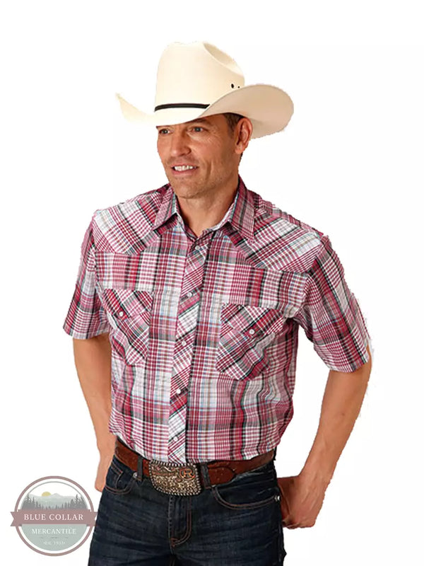Roper 01-002-0101-0584 RE Red Plaid Western Short Sleeve Shirt Front View