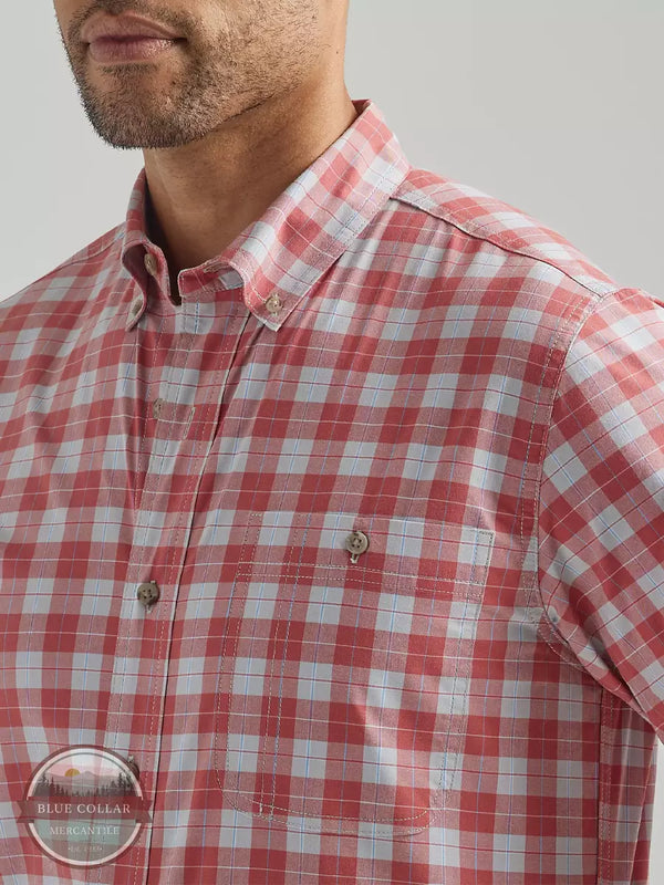 Wrangler 112325030 Rugged Wear Short Sleeve Wrinkle Resist Plaid Button Down Shirt in Pale Red Detail View