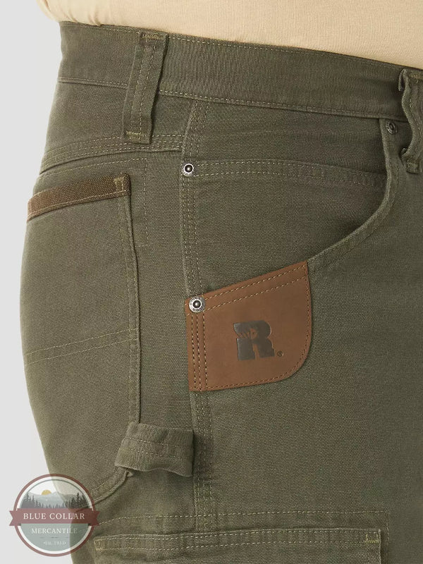 Wrangler 3W362LD Riggs Workwear® Ranger Short in Loden Detail 