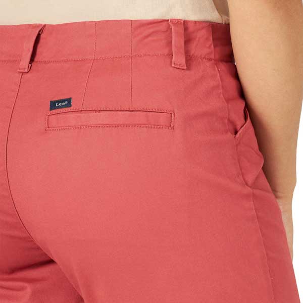 Lee 2314399 7 Inch Chino Walkshort Shorts in Cinnamon back pocket