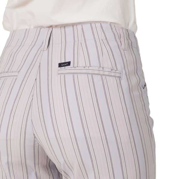 Lee 2314402 7 Inch Chino Walkshort Shorts in Misty Lilac Stripe back pocket